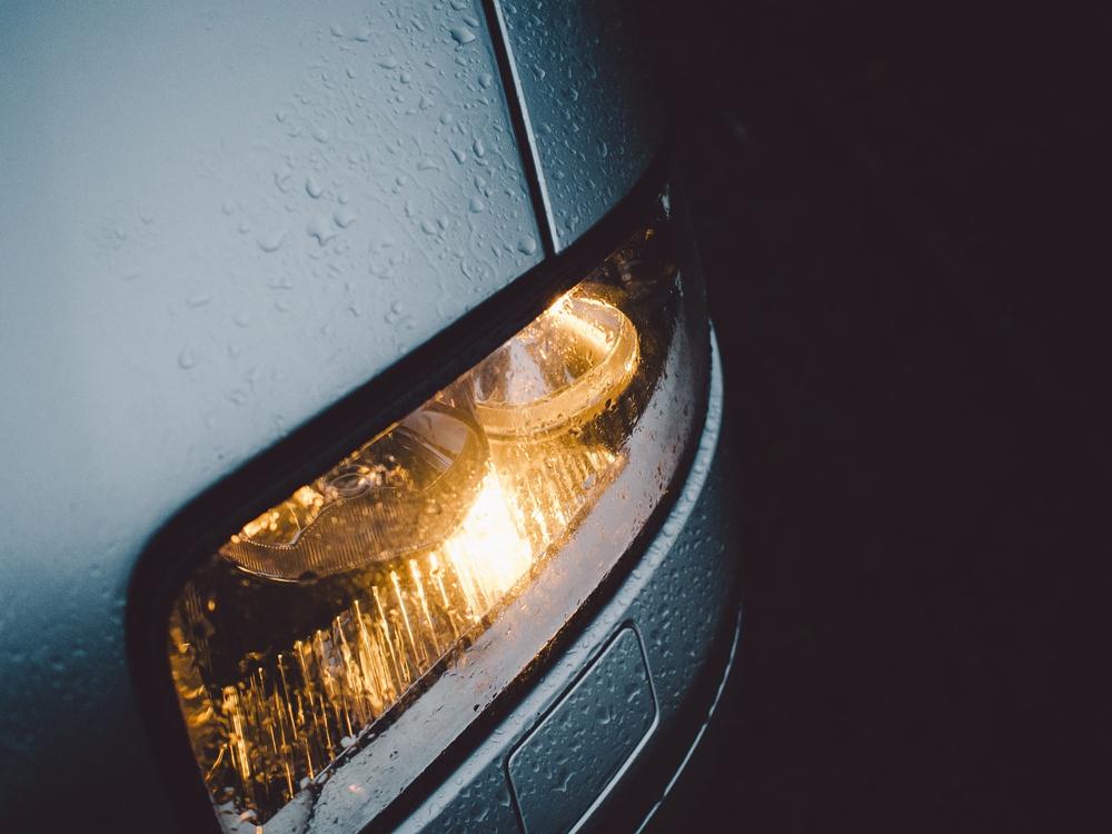 headlight polishing